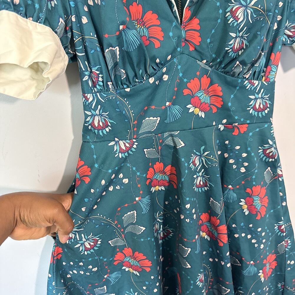 Unique Vintage Swing Dress Blue Short Puff Sleeve Green Floral Cottagecore M 6-8 - Picture 7 of 8
